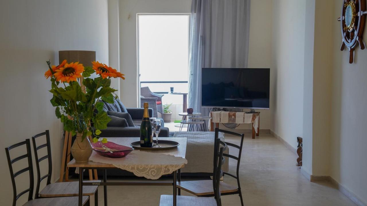 Km Beach View Apartment Ханья Экстерьер фото