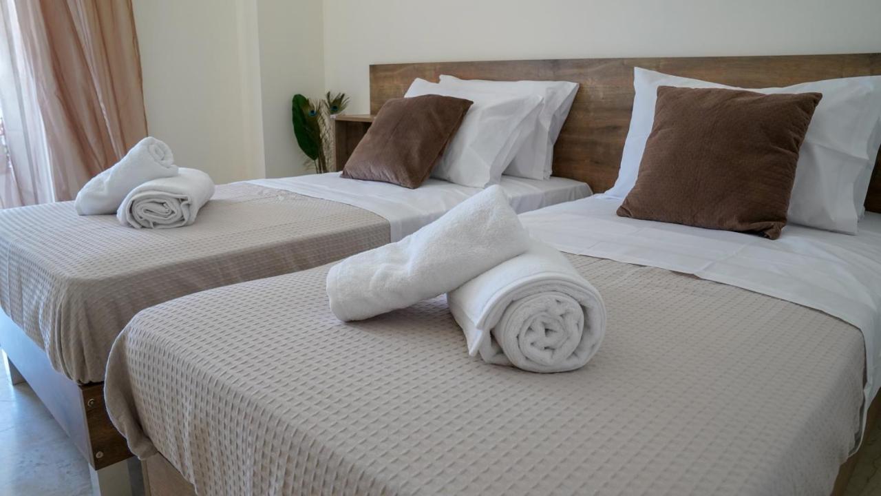 Km Beach View Apartment Ханья Экстерьер фото
