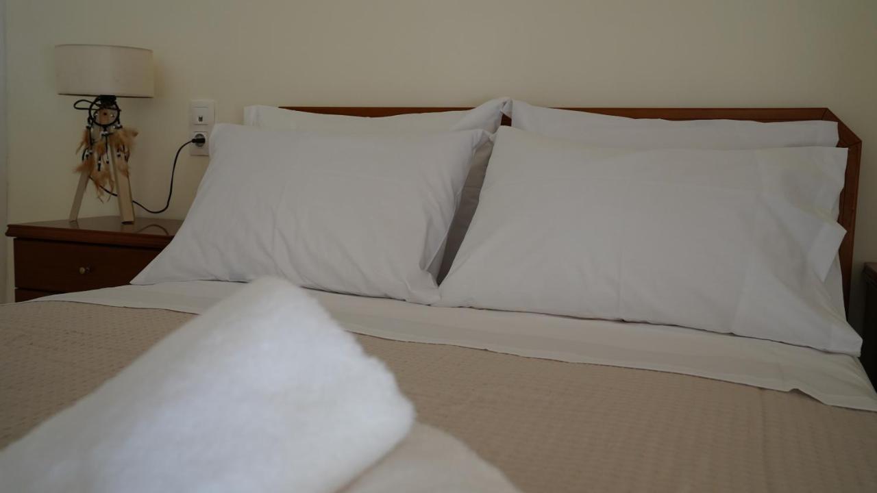 Km Beach View Apartment Ханья Экстерьер фото