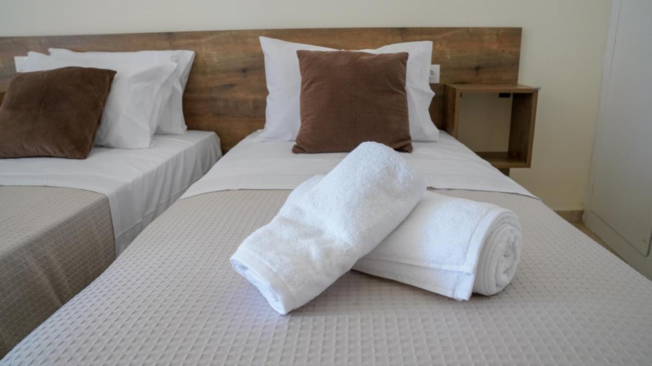 Km Beach View Apartment Ханья Экстерьер фото